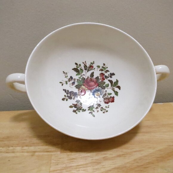 Wedgwood X2 Cream Soup Bouillon Bowl & Saucer Edme Conway Two Handle AK8384 - Picture 6 of 12